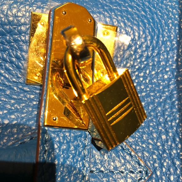 House of hello - Picture 2 of 8